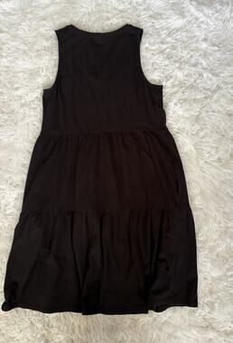 Frye Women’s M Black Sleeveless Tiered Knit Dress. Pretty, Classic, Comfortable